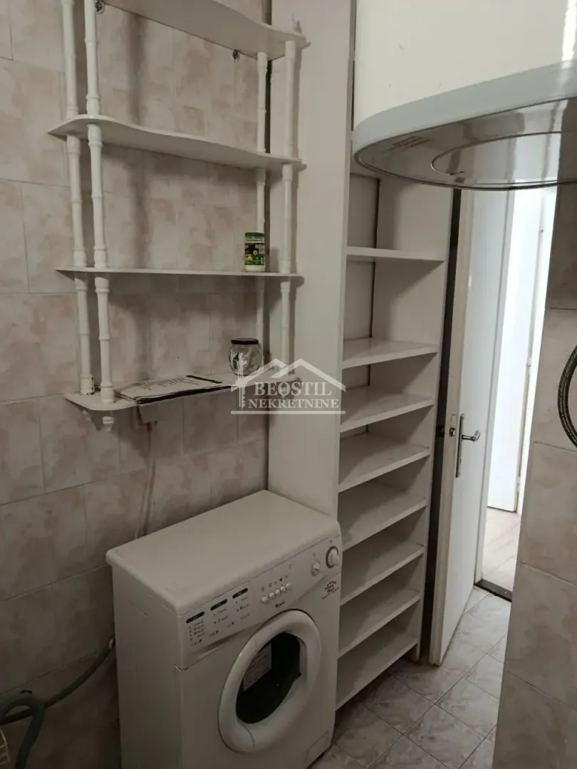 Sale, one bedroom apartment, 33m², Palilula Sve Podlokacije, Beograd
