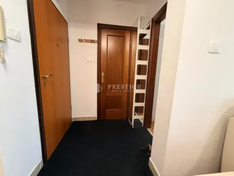Izdavanje, dvosoban stan, 60m², Central Point, Podgorica - image 11