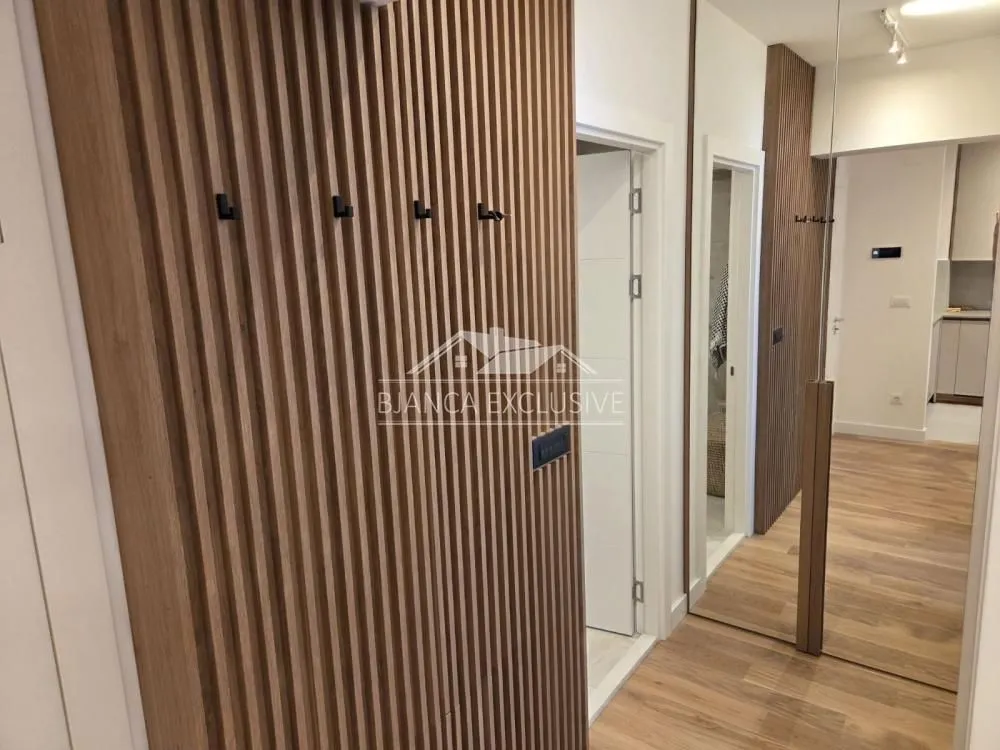 Sale, two bedroom apartment, 50m², Novi Beograd Blok 65, Novi Beograd Sve Podlokacije
