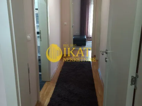 Izdavanje, trosoban stan, 100m², Lion, Zvezdara Sve Podlokacije - image 2