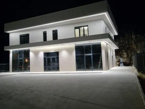 Izdavanje, poslovni prostor, 440m², Podgorica, Crna Gora - image 7