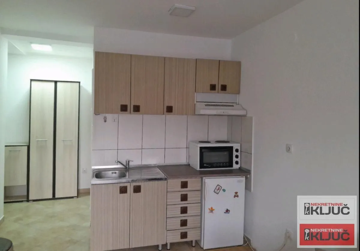 Rent, studio apartment, 27m², Salajka, Novi Sad Sve Podlokacije