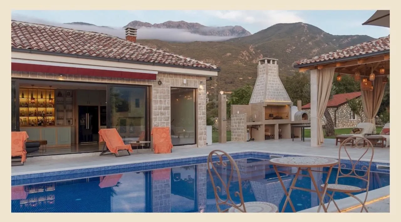 Sale, house, 1m², Radanovići, Kotor