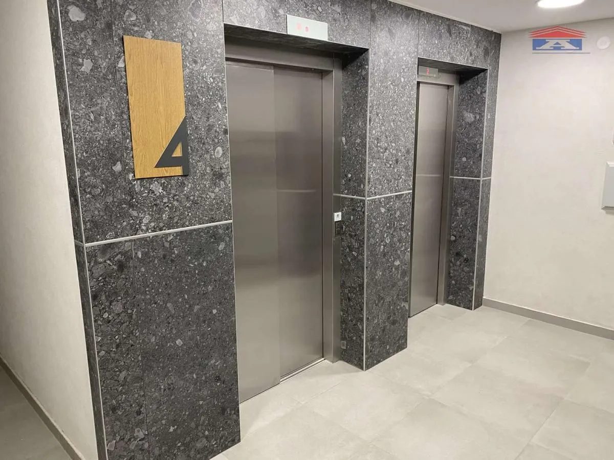 Prodaja, jednosoban stan, 33m², Železnička Stanica, Novi Sad Sve Podlokacije