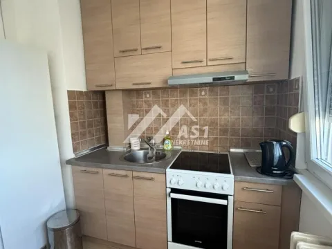Rent, two bedroom apartment, 40m², Bulevar Oslobodjenja, Novi Sad Sve Podlokacije - image 4