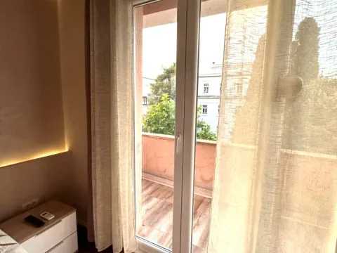 Prodaja, jednosoban stan, 70m², Centar, Podgorica - image 8