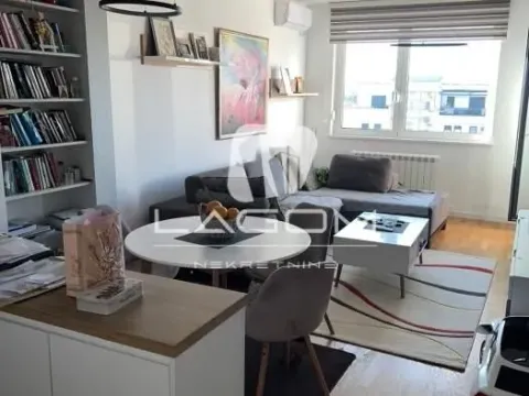 Prodaja, trosoban stan, 68m², Uciteljsko Naselje, Zvezdara Sve Podlokacije - image 4