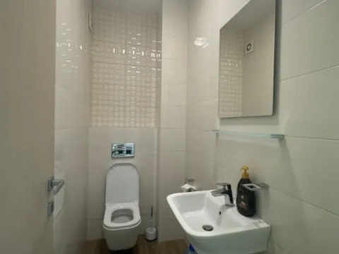 Izdavanje, dvosoban stan, 74m², City Kvart, Podgorica - image 8