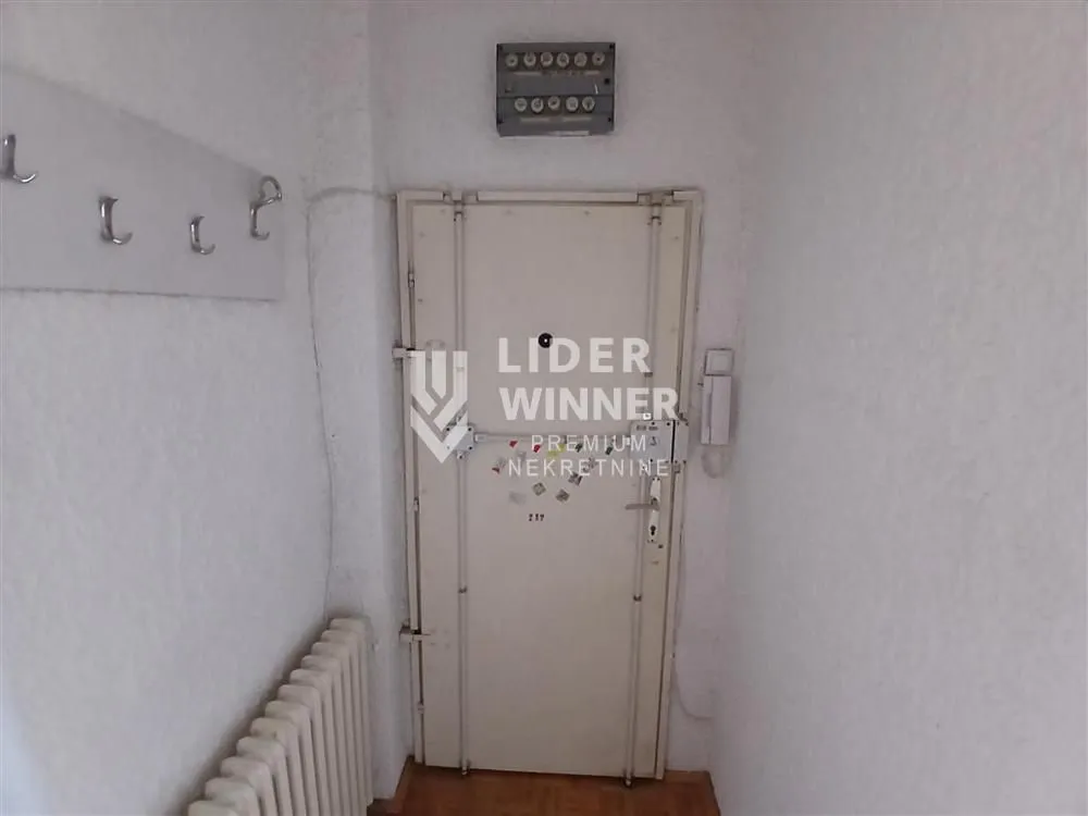 Prodaja, dvosoban stan, 50m², Lion, Zvezdara Sve Podlokacije