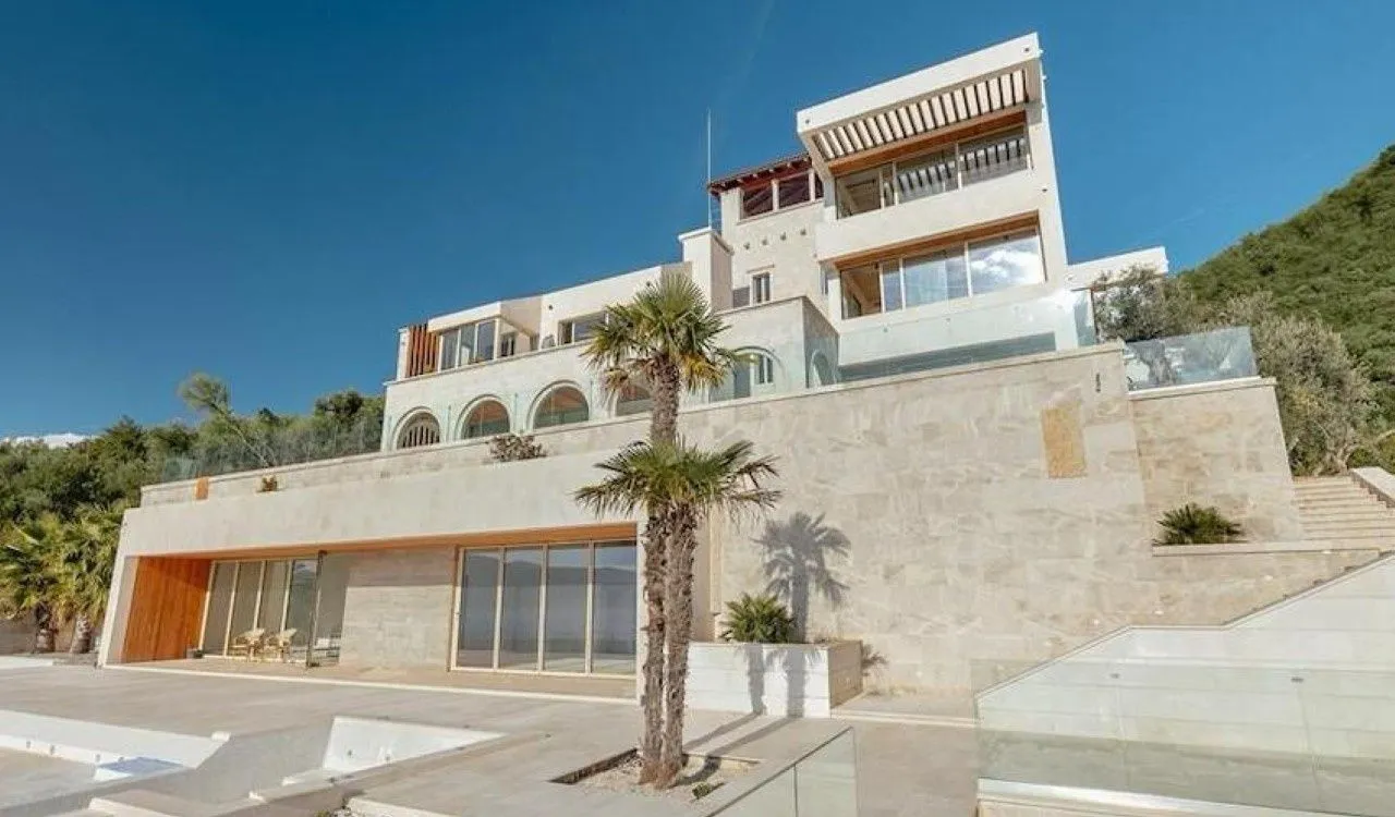 Prodaja, kuća, 1400m², Donja Lastva, Tivat
