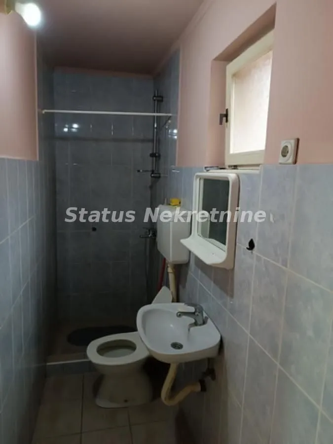Sale, house, 122m², Šid, Srbija