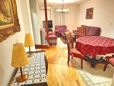 Rent, four bedroom apartment, 105m², Crveni Krst, Beograd - image 2