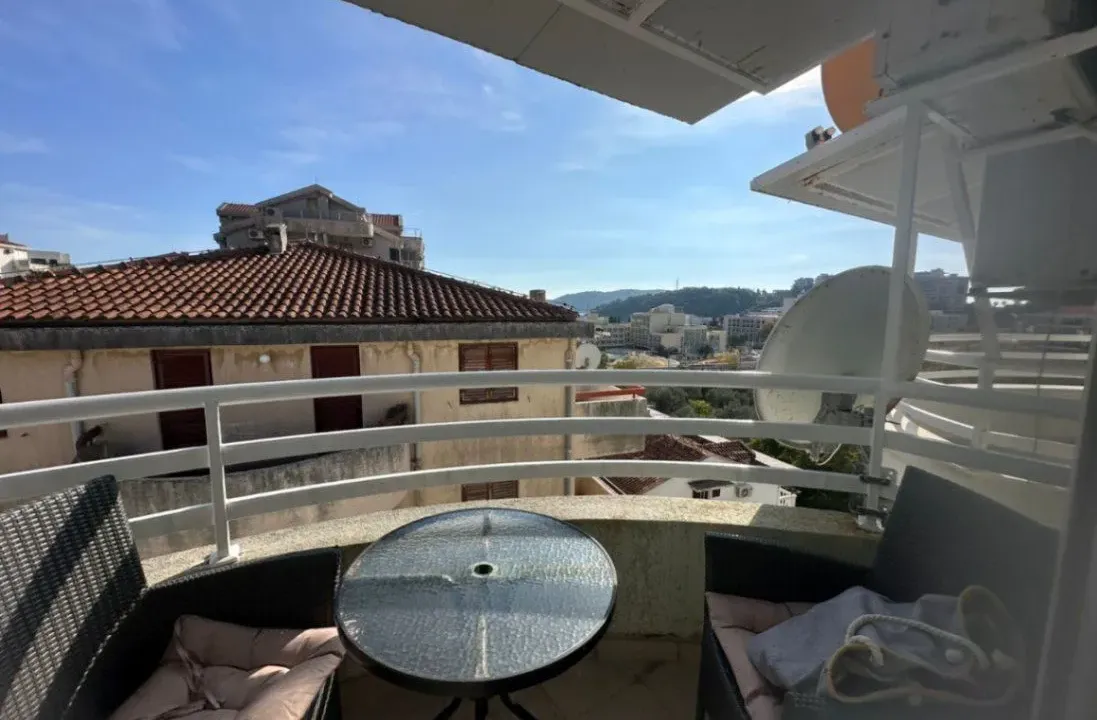 Prodaja, jednosoban stan, 52m², Bečići, Budva