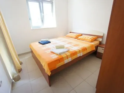 Prodaja, stan, 52m², Petrovac, Budva - image 9
