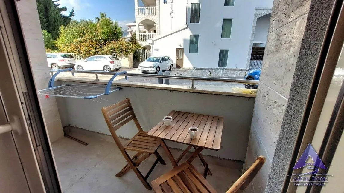 Rent, one bedroom apartment, 35m², Velji Vinogradi, Budva