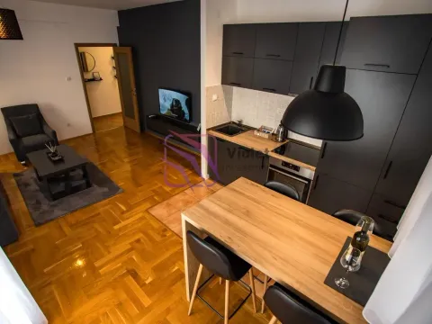 Sale, one bedroom apartment, 46m², Tuški Put, Podgorica - image 2