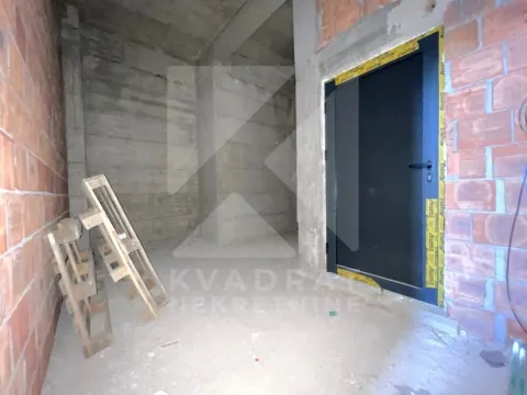 Prodaja, poslovni prostor, 44m², Zagorič, Podgorica - image 9