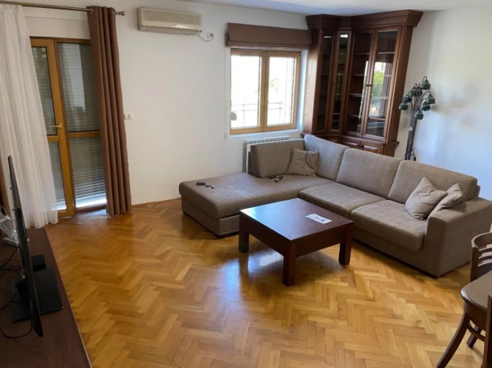 Rent, two bedroom apartment, 85m², Podgorica, Crna Gora