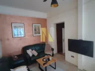 Izdavanje, trosoban stan, 55m², Centar, Novi Sad - image 2