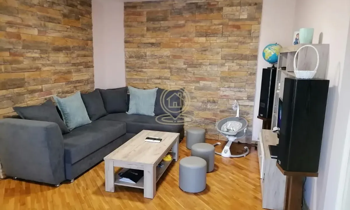 Sale, three bedroom apartment, 71m², Salajka, Novi Sad Sve Podlokacije