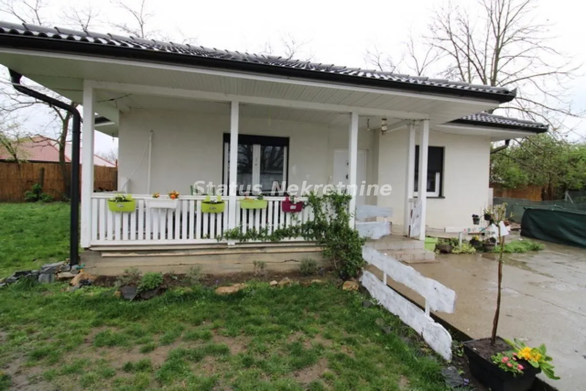 Prodaja, kuća, 330m², Čenej, Novi Sad Sve Podlokacije