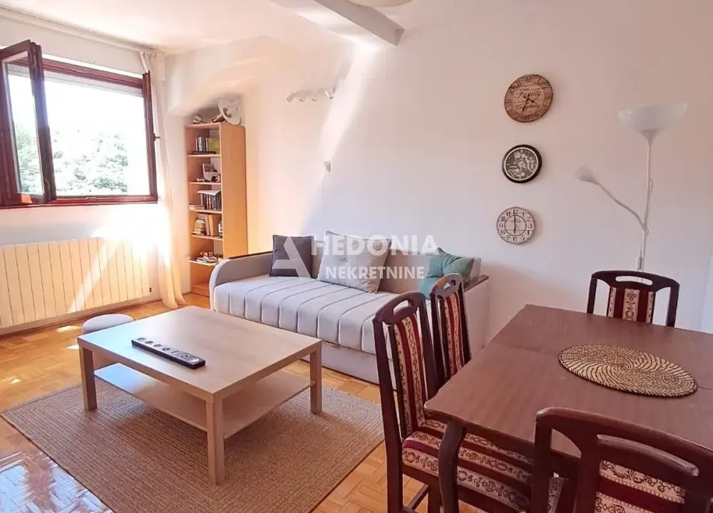 Prodaja, dvosoban stan, 49m², Kanarevo Brdo, Beograd