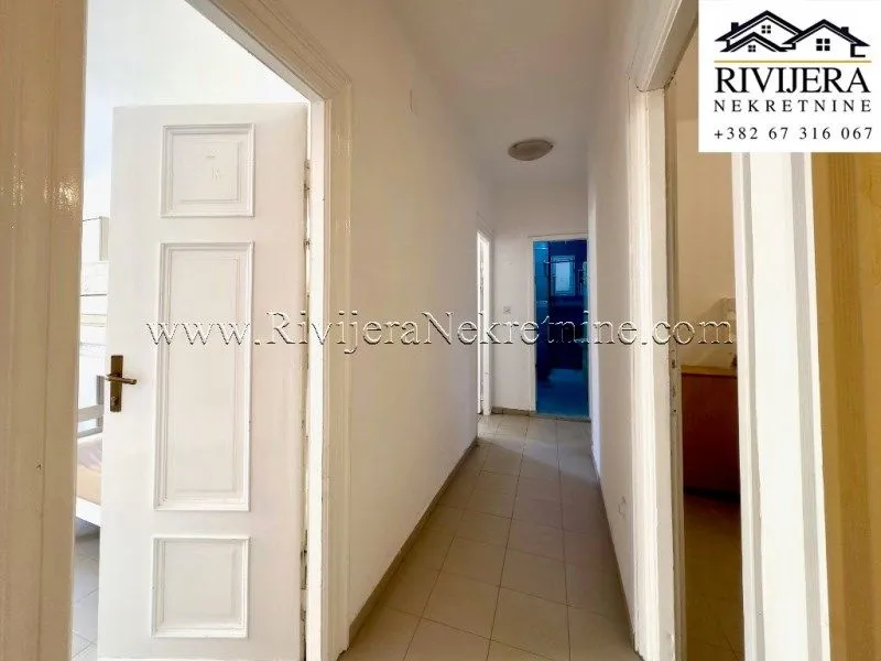 Sale, three bedroom apartment, 72m², Centar, Kotor