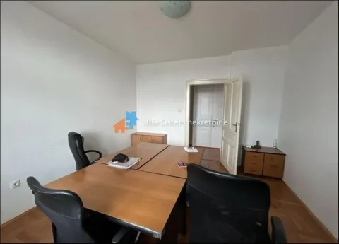 Izdavanje, trosoban stan, 110m², Stari Grad, Beograd - image 4
