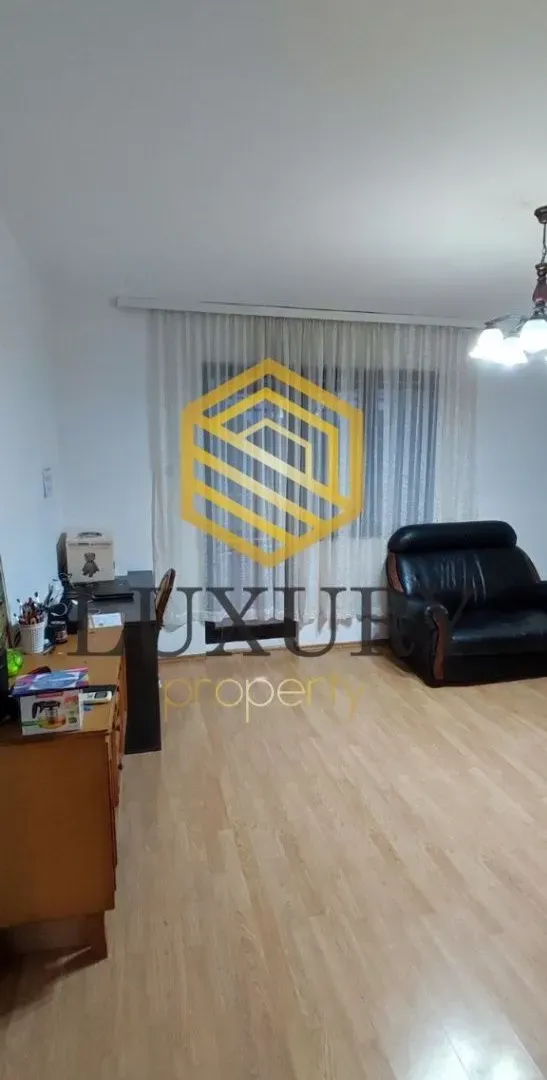 Rent, two bedroom apartment, 120m², 1 maj, Podgorica