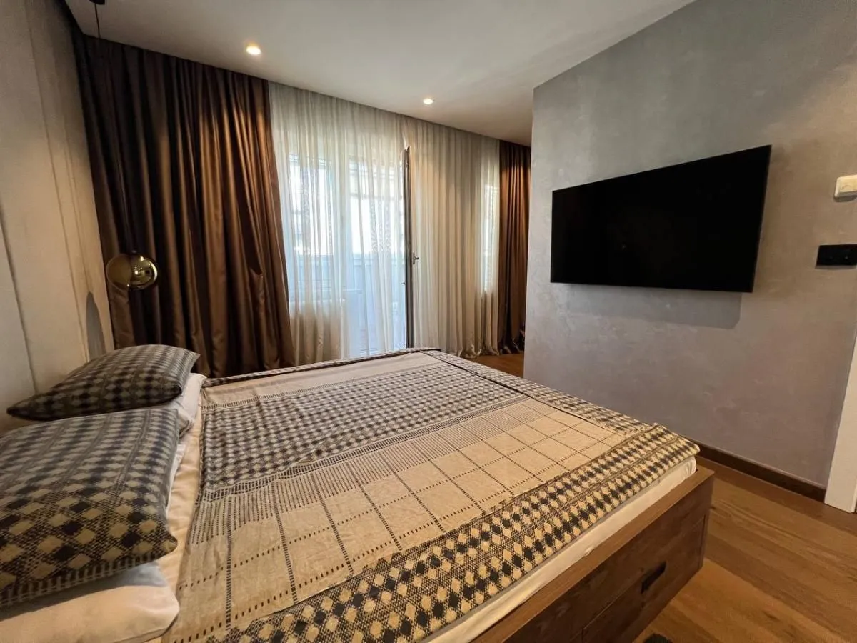 Sale, apartment, 122m², Bulevar Oslobodjenja, Novi Sad Sve Podlokacije