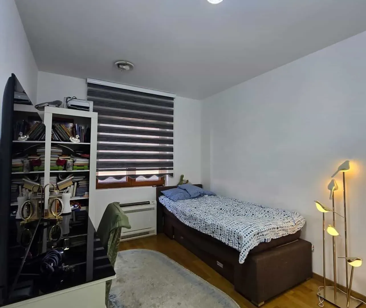 Prodaja, trosoban stan, 130m², Tološka šuma, Podgorica