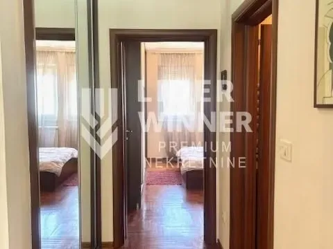 Rent, two bedroom apartment, 66m², Stari Grad, Beograd - image 6