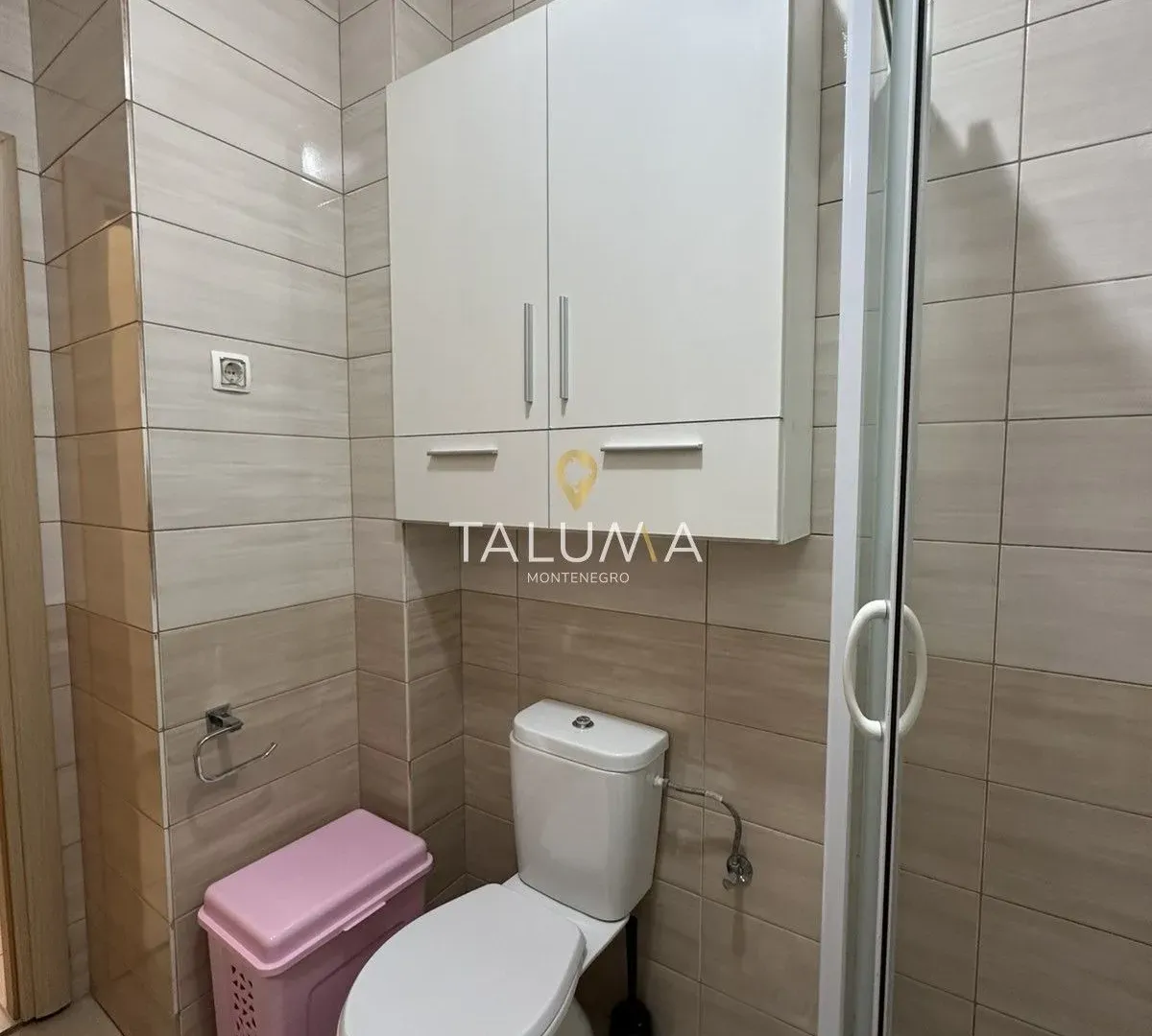 Izdavanje, jednosoban stan, 43m², Ljubović, Podgorica