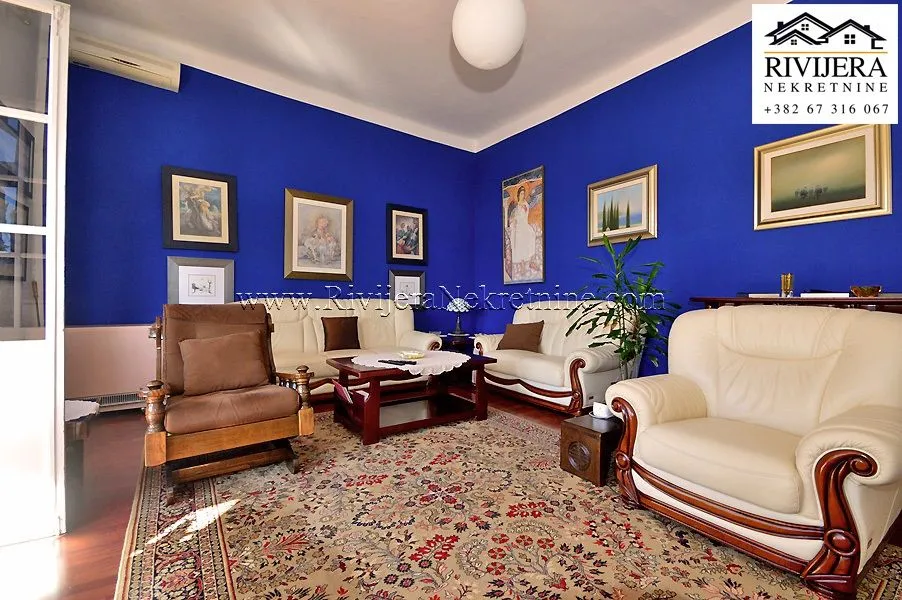 Prodaja, četvorosoban stan, 177m², Centar, Herceg Novi