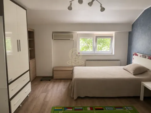 Rent, four bedroom apartment, 65m², Stari Grad, Beograd - image 8