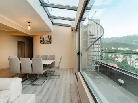 Prodaja, trosoban stan, 257m², Bečići, Budva - image 20