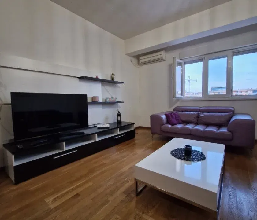 Rent, one bedroom apartment, 54m², City Kvart, Podgorica