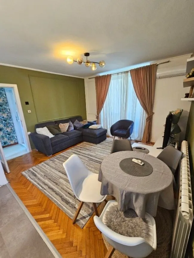 Izdavanje, jednosoban stan, 50m², Preko Morače, Podgorica