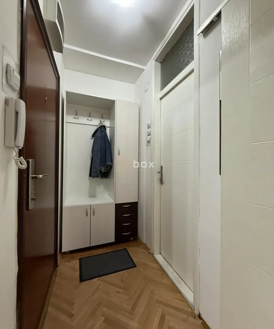 Rent, two bedroom apartment, 43m², Medijana, Niš