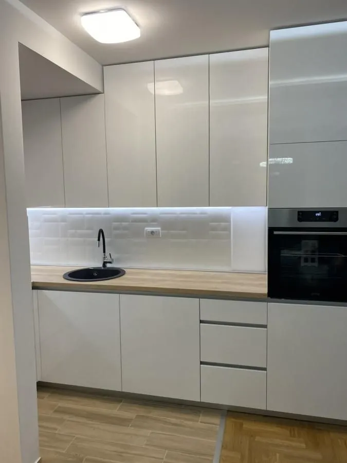 Prodaja, jednosoban stan, 38m², Salajka, Novi Sad Sve Podlokacije