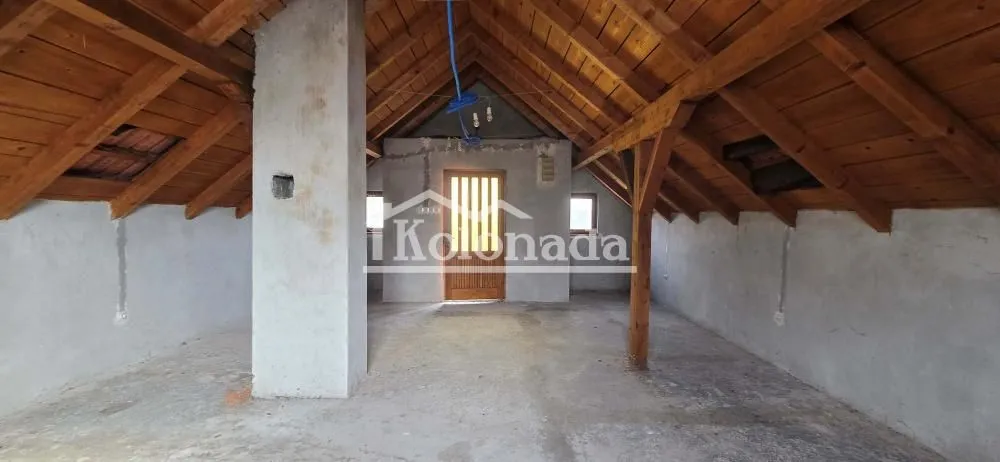 Prodaja, kuća, 80m², Parcani, Sopot