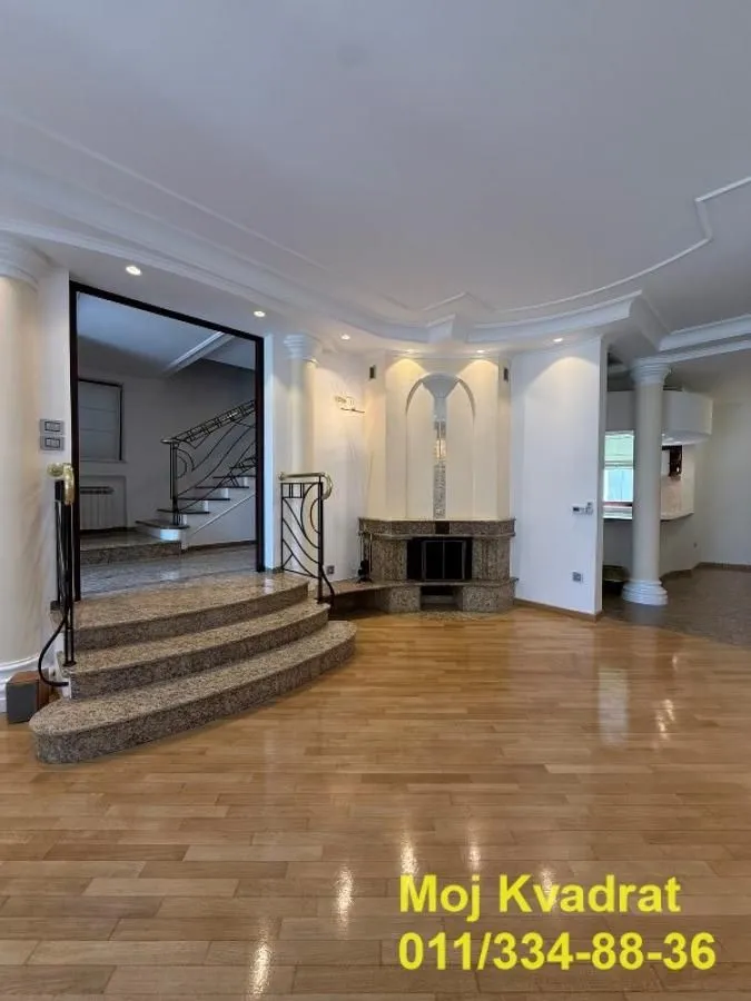 Rent, house, 312m², Voždovac Sve Podlokacije, Beograd