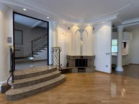 Rent, house, 312m², Voždovac Sve Podlokacije, Beograd - image 3