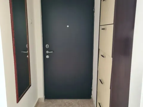 Izdavanje, dvosoban stan, 65m², Stara Varoš, Podgorica - image 4