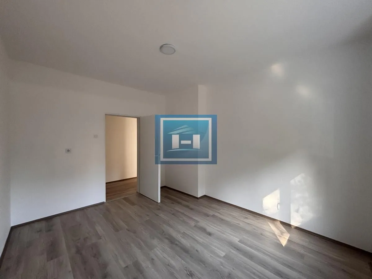 Prodaja, jednosoban stan, 39m², Centar, Jagodina