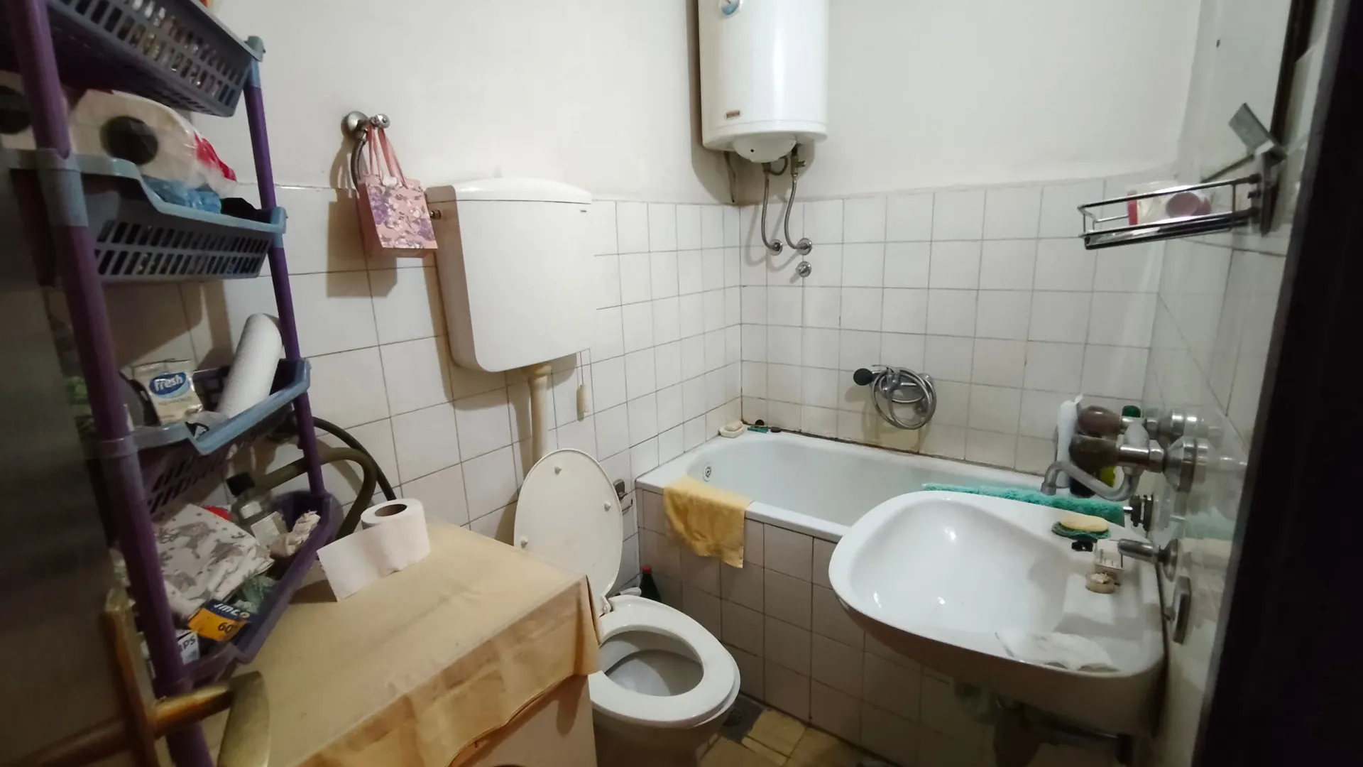 Prodaja, jednosoban stan, 35m², Centar, Loznica