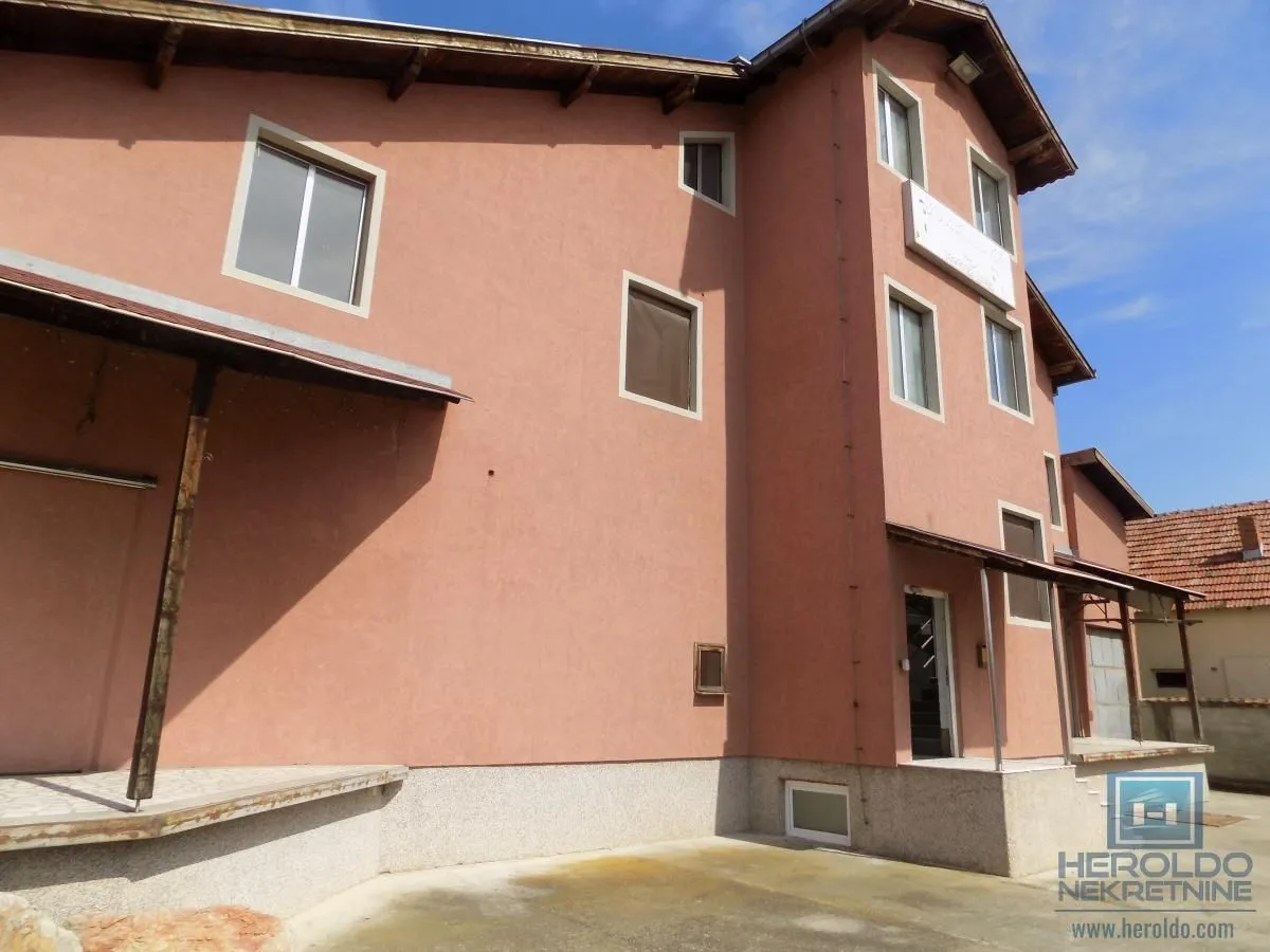 Rent, office space, 1500m², Donje Vidovo, Paraćin