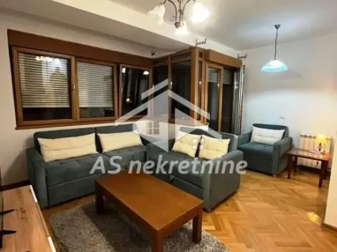 Rent, two bedroom apartment, 55m², Kalenić Pijaca, Vračar Sve Podlokacije - image 2