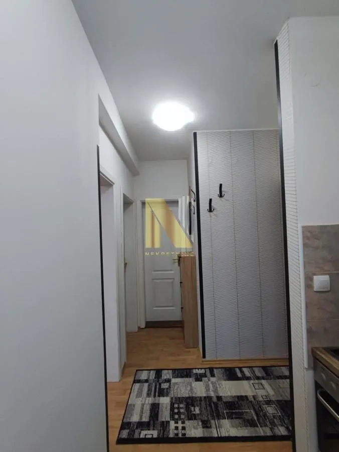Izdavanje, dvosoban stan, 31m², Telep, Novi Sad Sve Podlokacije