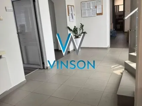 Izdavanje, poslovni prostor, 780m², Novo naselje, Novi Sad - image 11